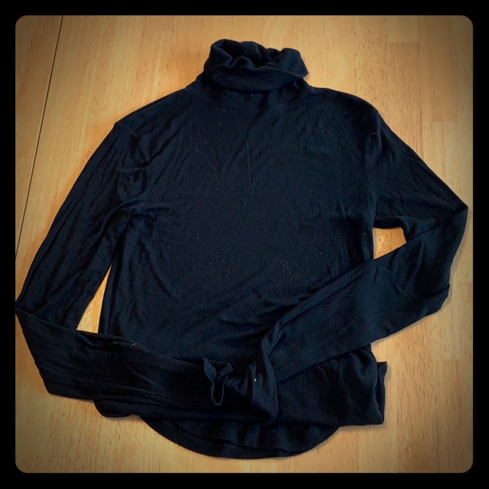 GAP black turtleneck